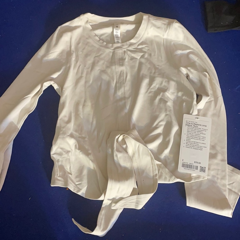 Lululemon shirt